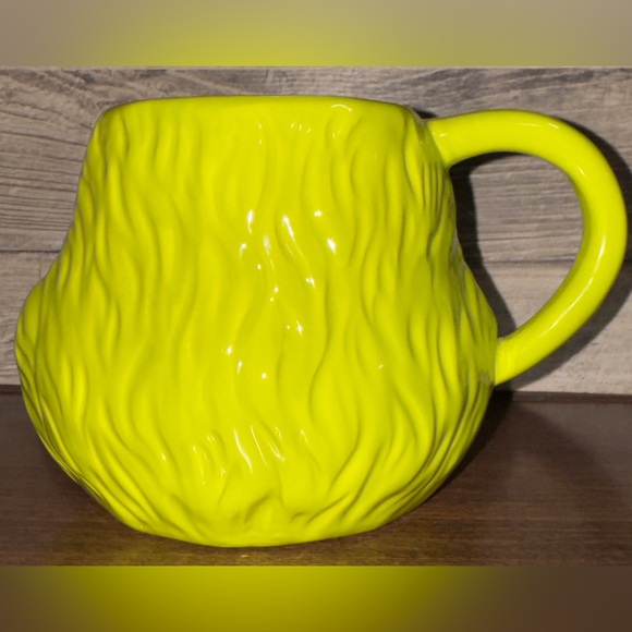Super Cute Dr. Seuss The Grinch Sculpted Ceramic Mug - NEW - Picture 7 of 9